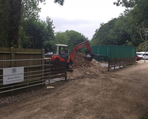 Excavator hire Berkshire Hampshire Oxfordshire Surrey - let the digger do it - Holme Grange School