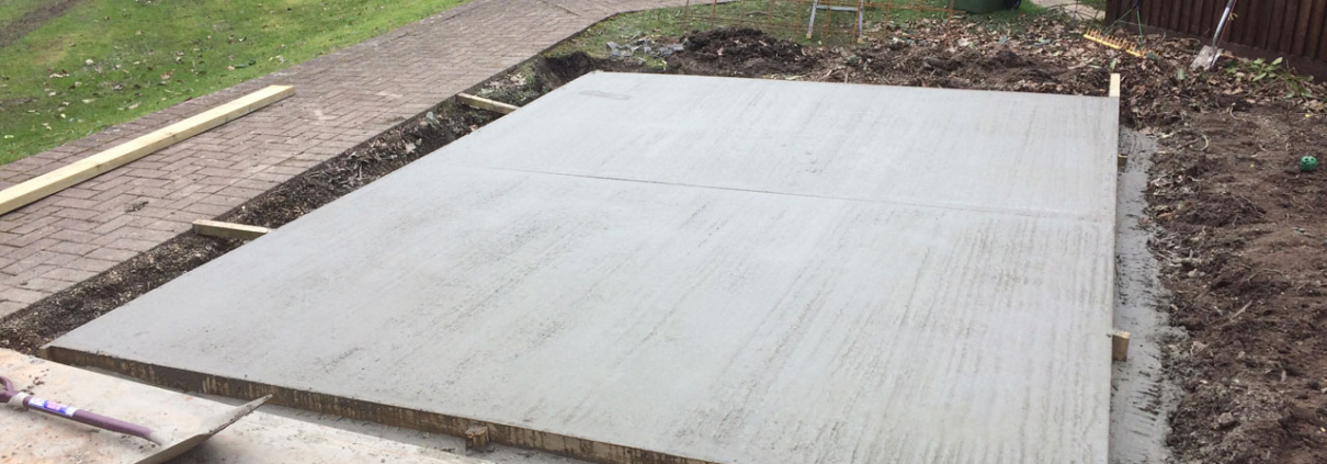 Foundations Berkshire Hampshire Surrey - small foundations for sheds and outbuildings Berkshire Hampshire Surrey